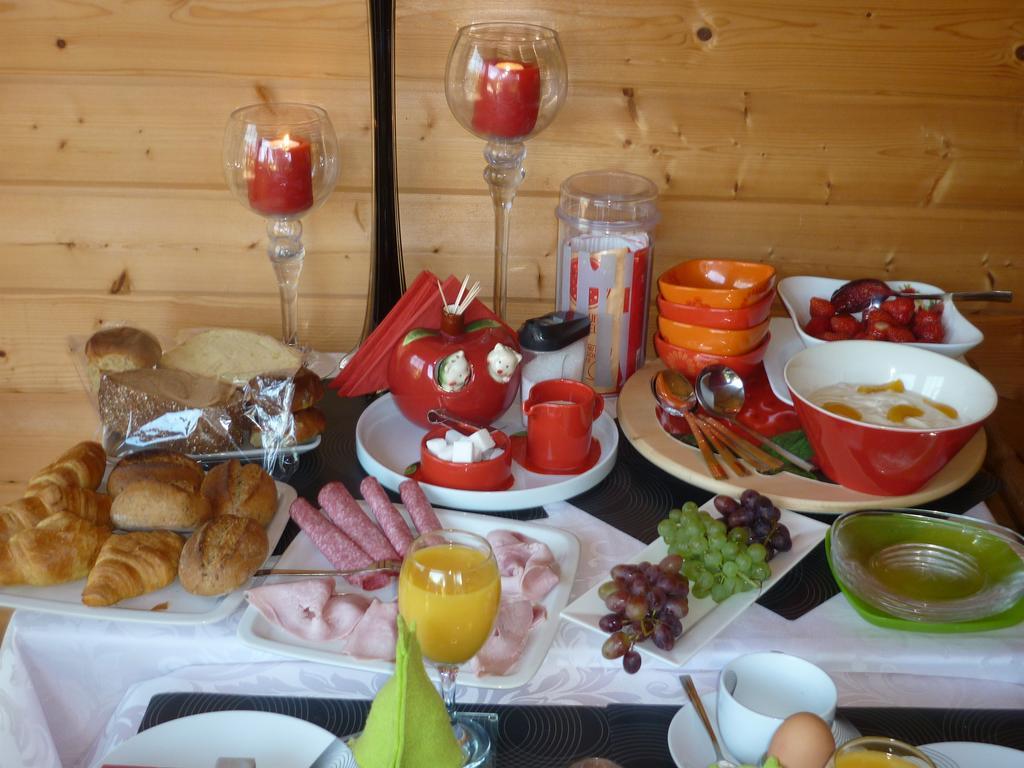 Tonnie'S Bed And Breakfast Kerkrade Dış mekan fotoğraf